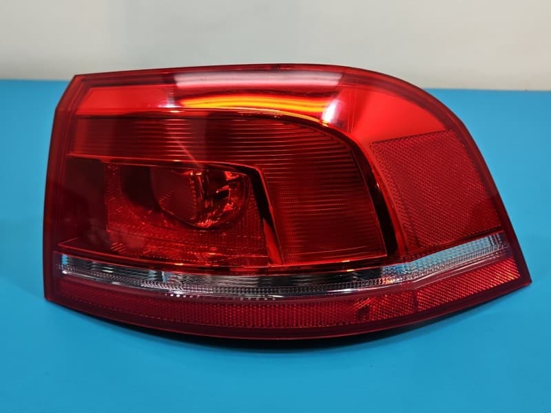 Lampa tył prawa błotnika Vw Passat B7 kombi EUROPA 3AF945096E