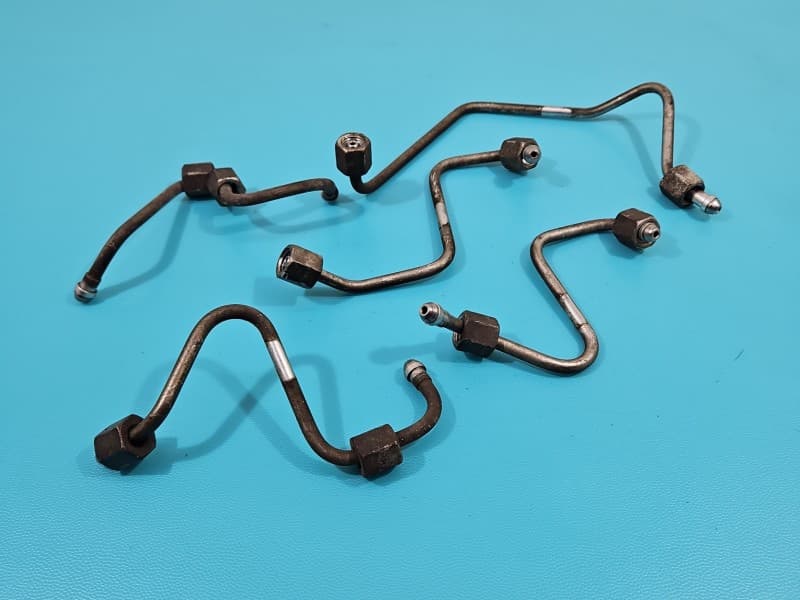 RURKI Przewód paliwowy Ford Ranger IV 98-11 5szt RURKI WTRYSKIWACZY 2,5 tdci