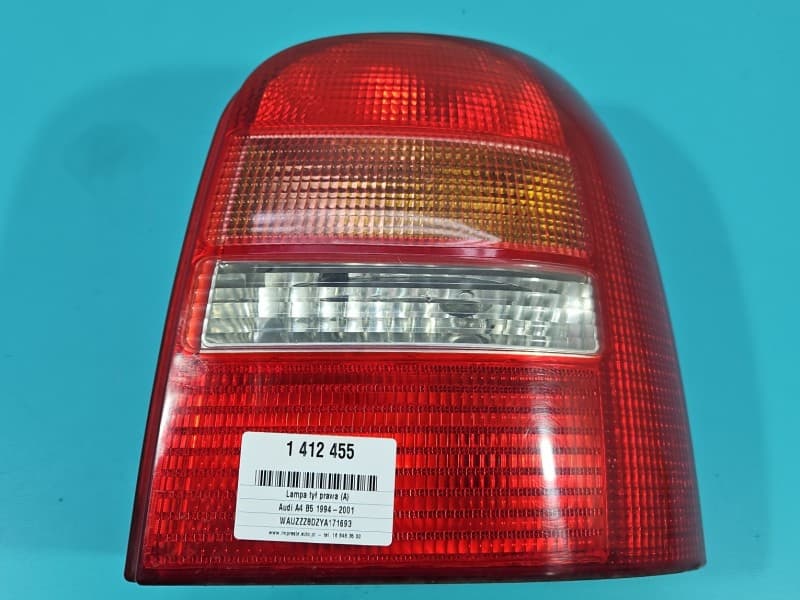 Lampa tył prawa błotnika Audi A4 B5 kombi EUROPA