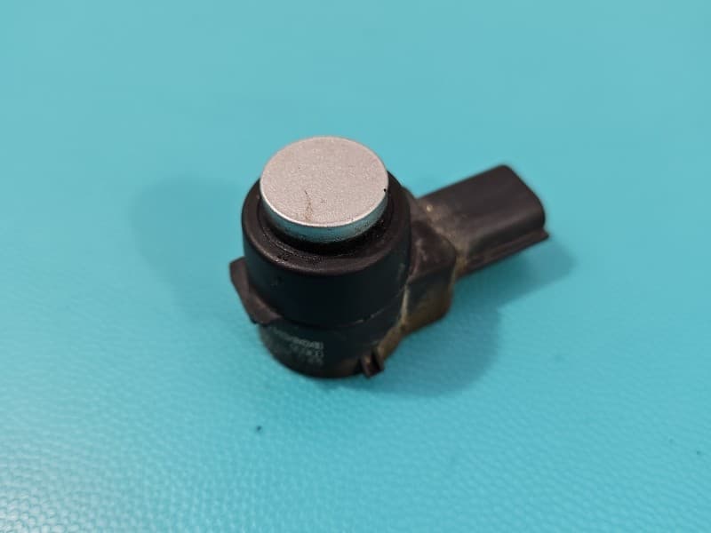 Czujnik parkowania PDC Opel Antara srebrny GAN 0263003959
