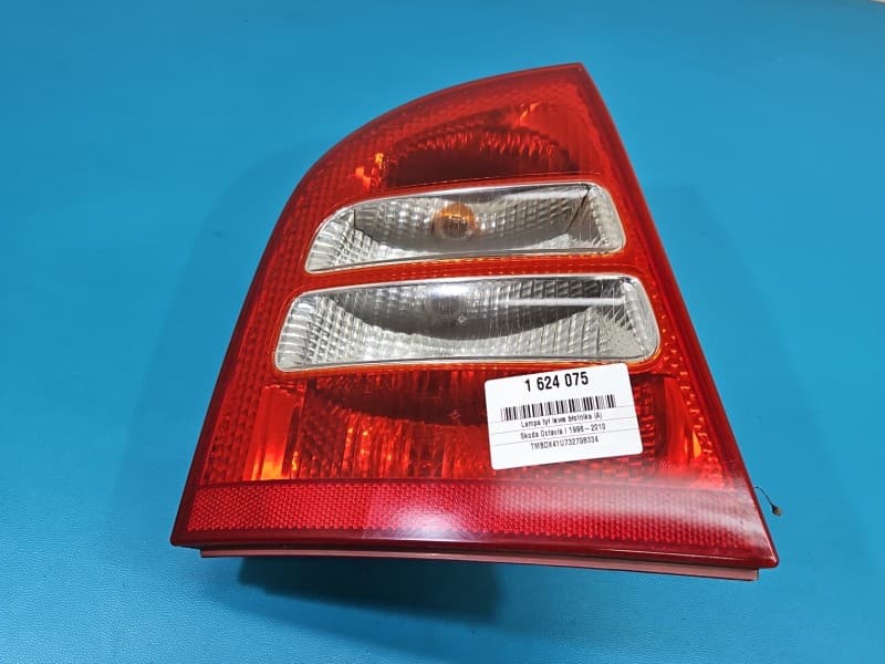 Lampa tył lewa błotnika Skoda Octavia I HB EUROPA YU3X-13405-BA