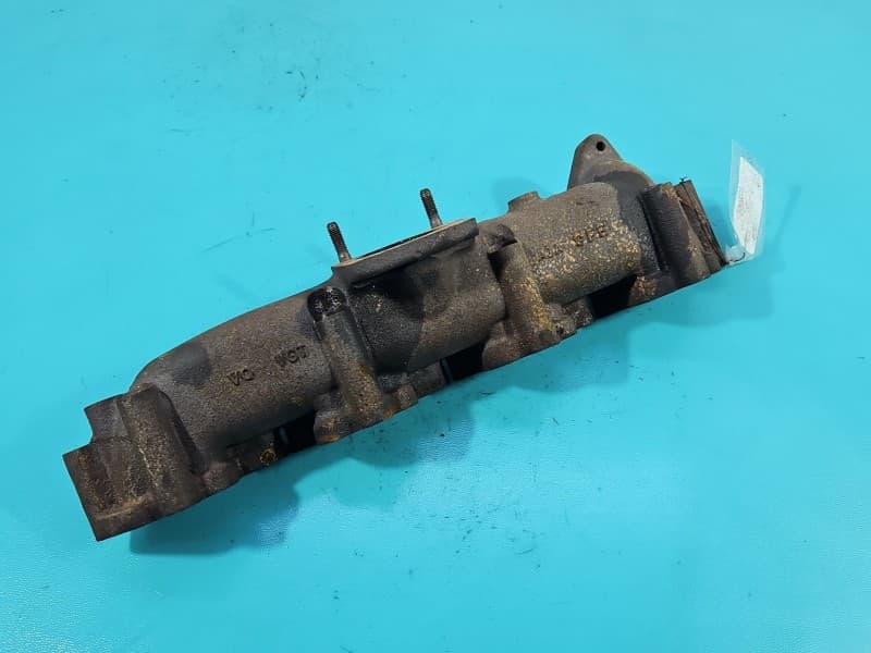 Kolektor wydechowy Kia Carnival II 05-14 2,9 crdi