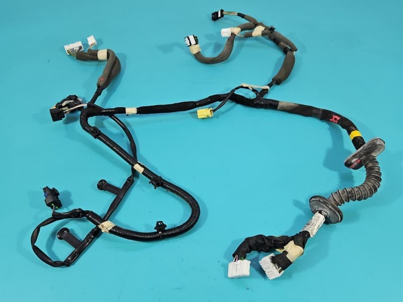 Instalacja Wiązka drzwi przód lewych Renault Kadjar 241242268R