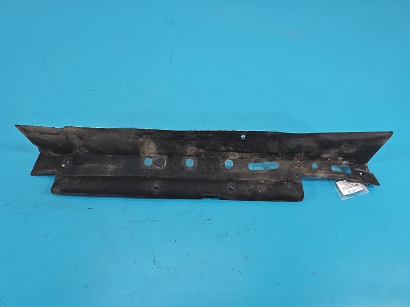 Wygłuszenie pozostałe PODBITKA Vw Passat B8 3G0863993A