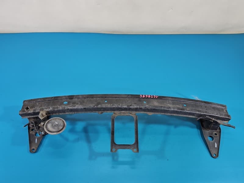 Wzmocnienie zderzaka przód belka Hyundai I20 I 08-14 Brak nr przednie FR