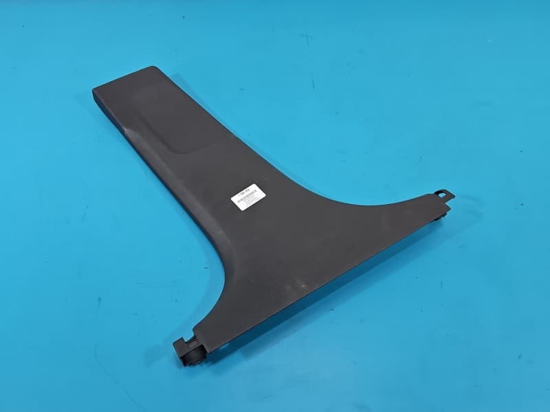 Osłona ZAŚLEPKA PLASTIK słupka lewa Kia Ceed III 18-21 85836-J7001