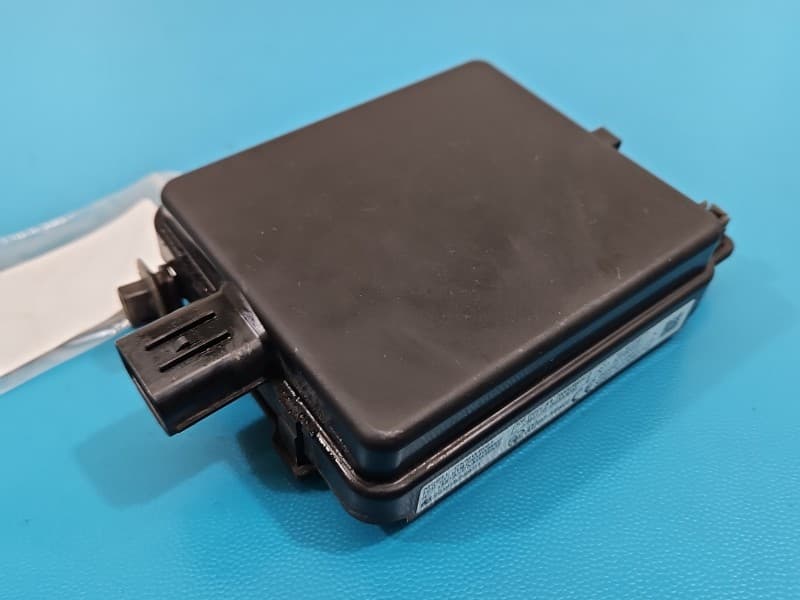 Sterownik moduł radar przód LEXUS NX I 14-21 88210-33090