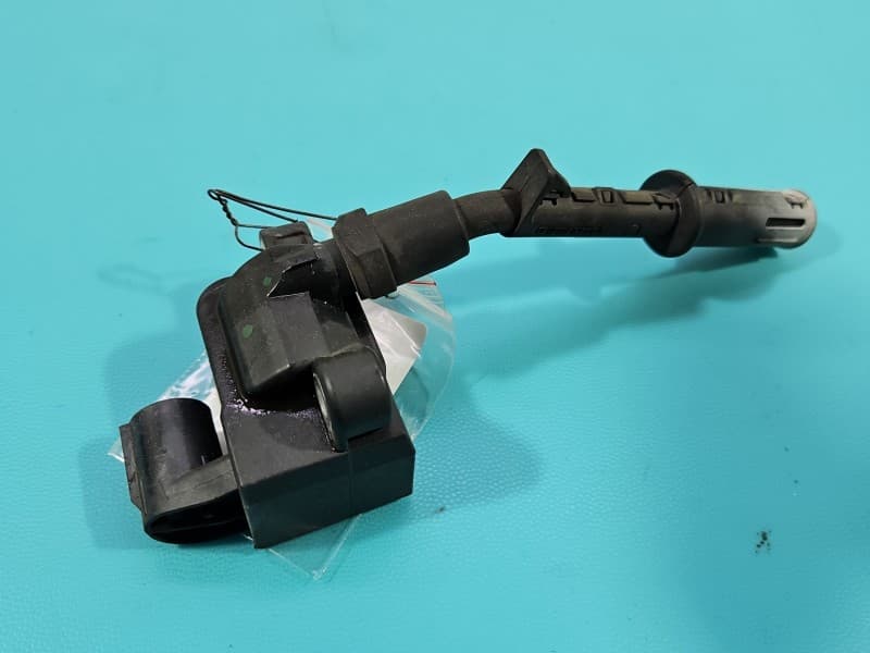 Cewka zapłonowa Mercedes CLS II C218 W218 218 4,7 V8 278922 4- pin A2769060160 0221604032