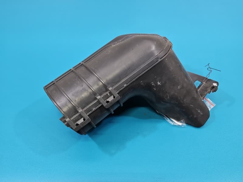 KIEROWNICA Wlot powietrza Renault Espace V 1,6 dci 256685400R