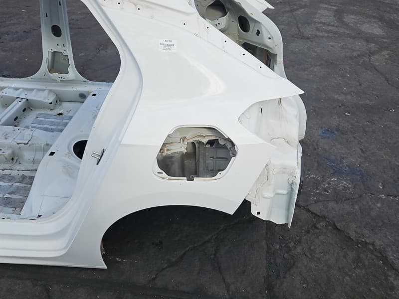 Błotnik tył lewy ćwiartka Opel Corsa F EWP HB