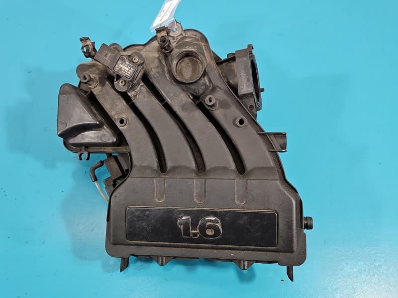 Kolektor ssący Seat Leon II 1,6 8V 06A133185KR 06A133203DL
