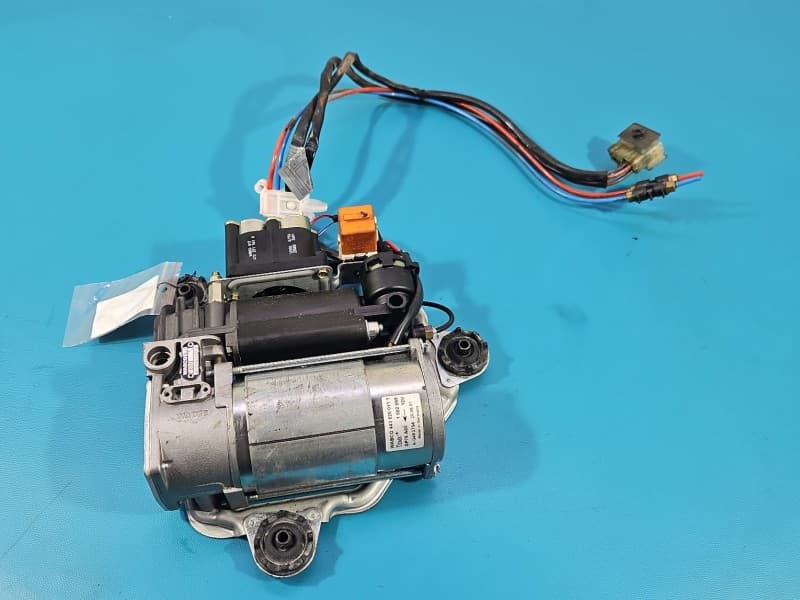Pompa zawieszenia kompresor Bmw e39 4430200111 4722515610