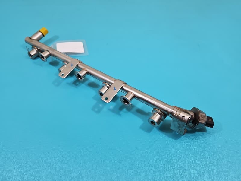 Listwa wtryskowa CZUJNIKI INFINITI QX60 12- 3,5 V6 95PP2-1