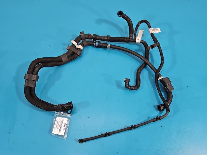 RURKI Przewód paliwowy BMW G30 2,0d 8575462