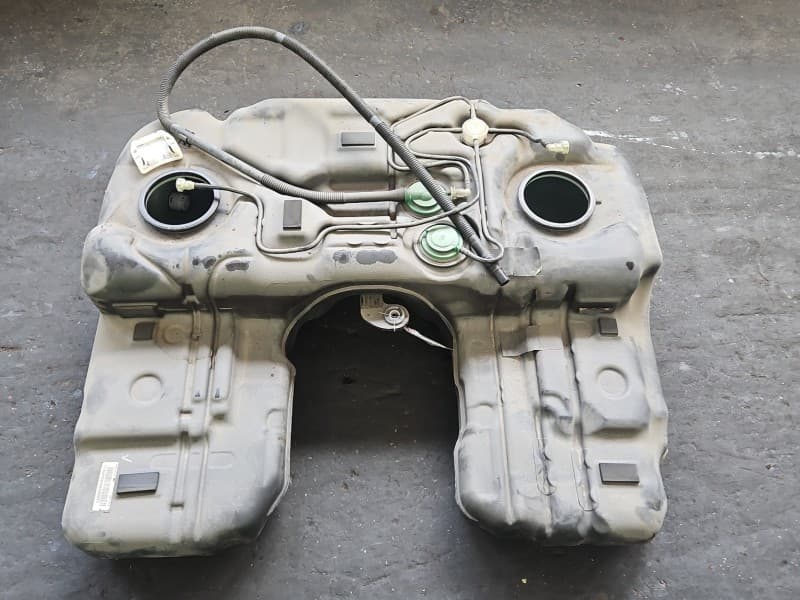 Zbiornik paliwa bak BMW X5 F15 3,0 T N55 7329315