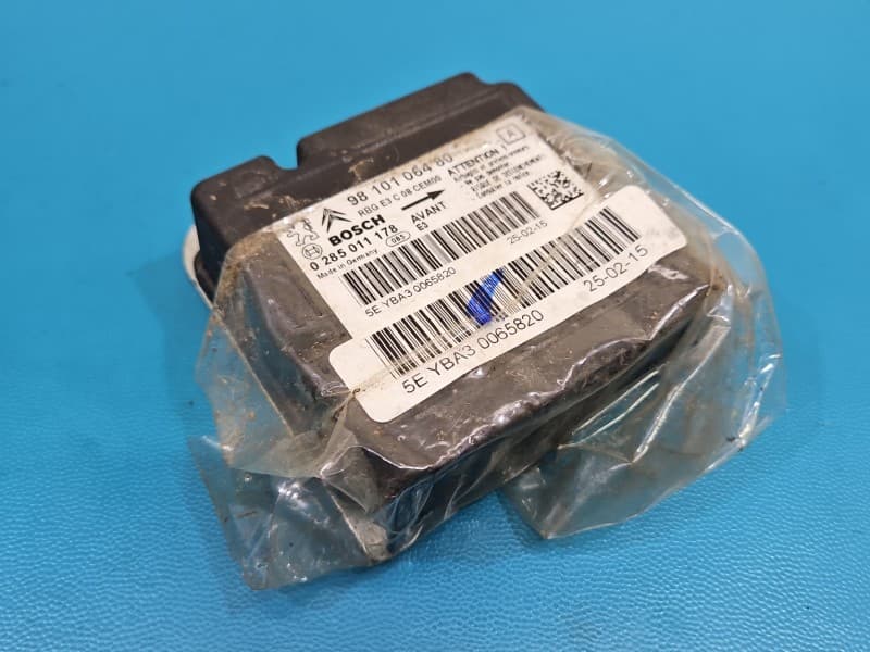 Sterownik poduszek airbag Citroen C4 Cactus 14-20 9810106480 0285011178