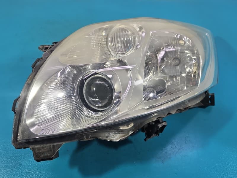Reflektor lewy lampa przód Toyota Auris I EUROPA 81150-02460