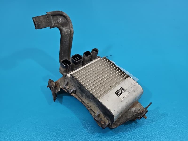Sterownik moduł wtrysków uszkodzona obudowa Toyota Verso 09- 89871-20080 13100-1562