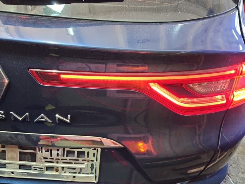Lampa tył prawa klapy Renault Talisman kombi EUROPA