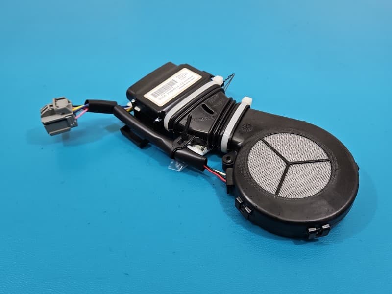 Sterownik moduł Uszkodzenie widoczne na zdjęciu. Pl WENTYLACJA FOTELA Ford Fusion USA 12-20 DU5A-96600D56-CB