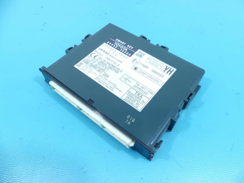Sterownik moduł 232500-5883 / SMART KEY Lexus GS IV 11-20 89990-30280