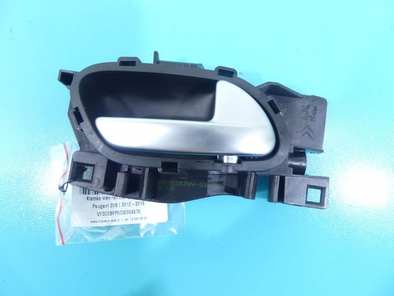 Klamka wewnętrzna tył prawa Peugeot 208 I 12-19 96605253VV