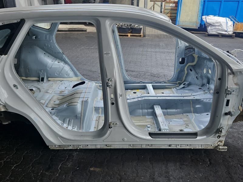 Próg prawy SŁUPEK ŚRODKOWY B Hyundai Tucson IV 20- HB 5d PYW
