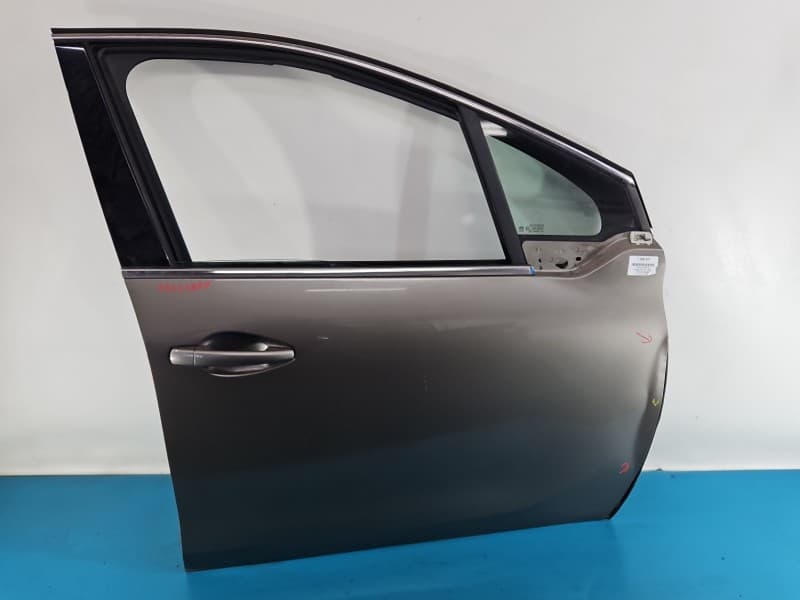 DRZWI PRZÓD PRAWE PASAŻERA Peugeot 208 I 12-19 5d KCLD