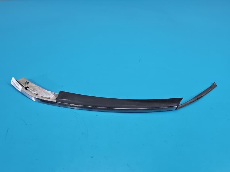 Listwa podreflektorowa Kia Optima IV 15-20 D4921-11510