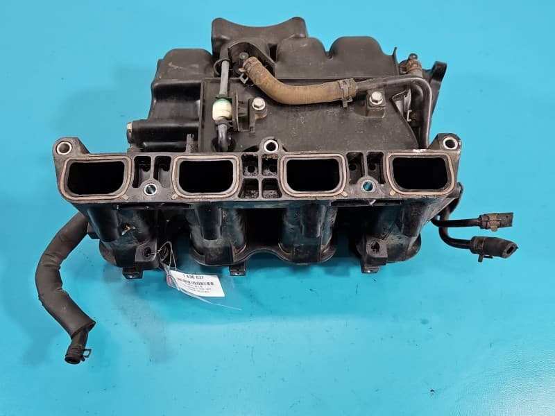 Kolektor ssący Kia Sportage III 10-15 2,0 16V G4KD 28300-2G042