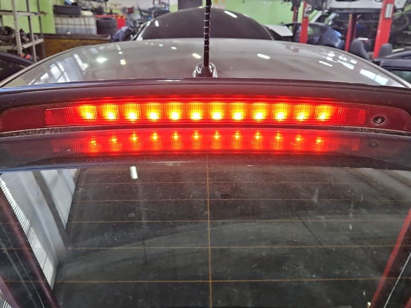TRZECIE ŚWIATŁO STOP STOPU INFINITI QX50 HB 286-63962