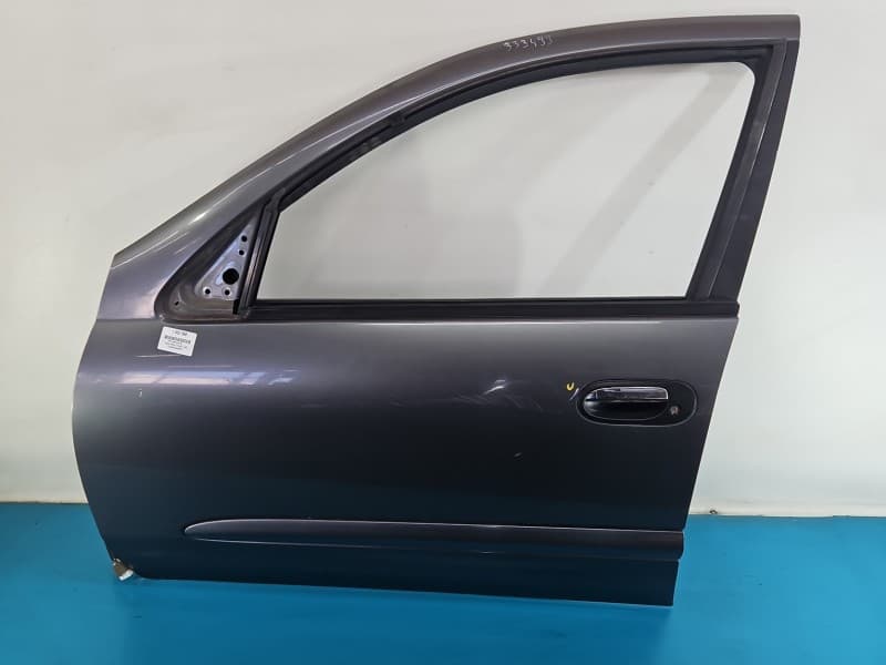 DRZWI PRZÓD LEWE KIEROWCY Nissan Almera N16 5d KY5 G