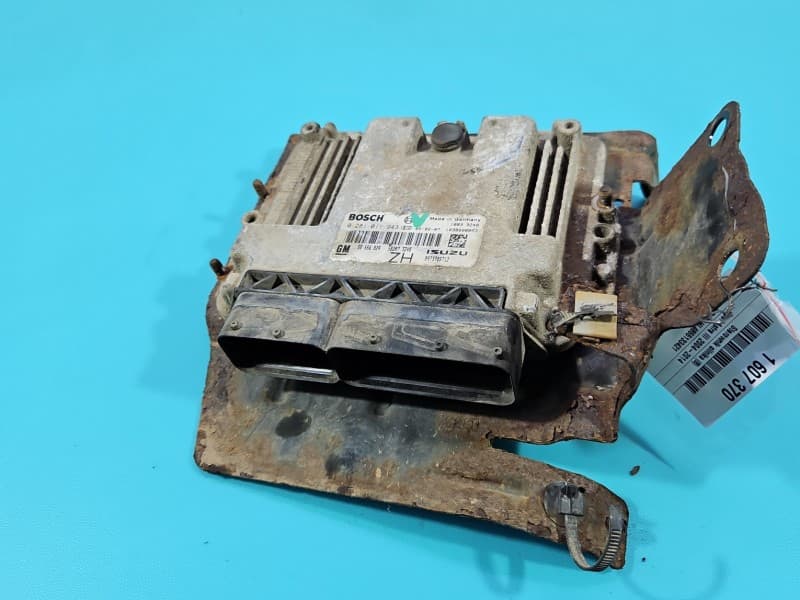 Komputer Sterownik silnika Opel Astra III H 1,7 cdti 0281011943 55556829