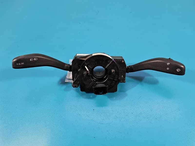 Przełącznik zespolony Seat Ibiza III 6L 6Q0953513D
