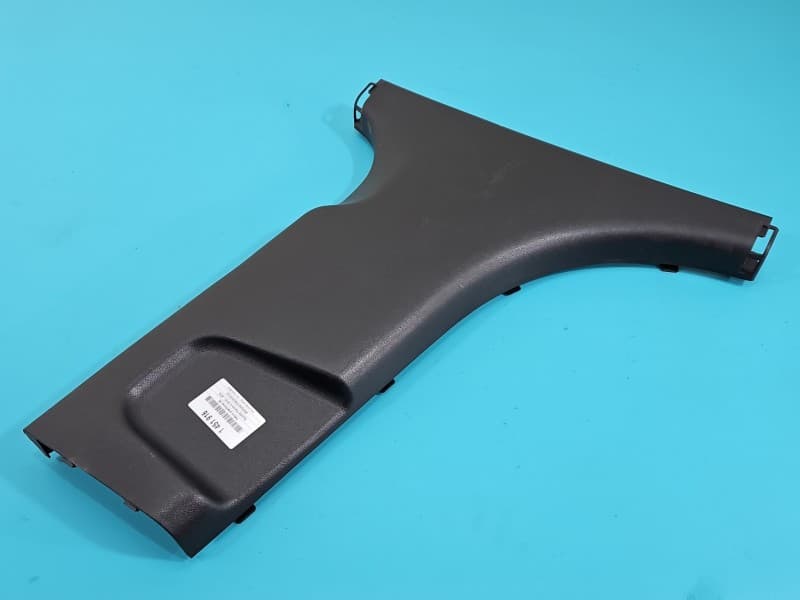Osłona ZAŚLEPKA PLASTIK SŁUPKA PRAWEGO Hyundai Elantra V 10-16 85845-3X000