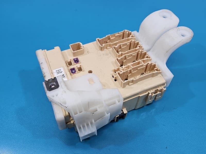 Sterownik moduł BSI Toyota Auris II 89221-02480 5012-2230