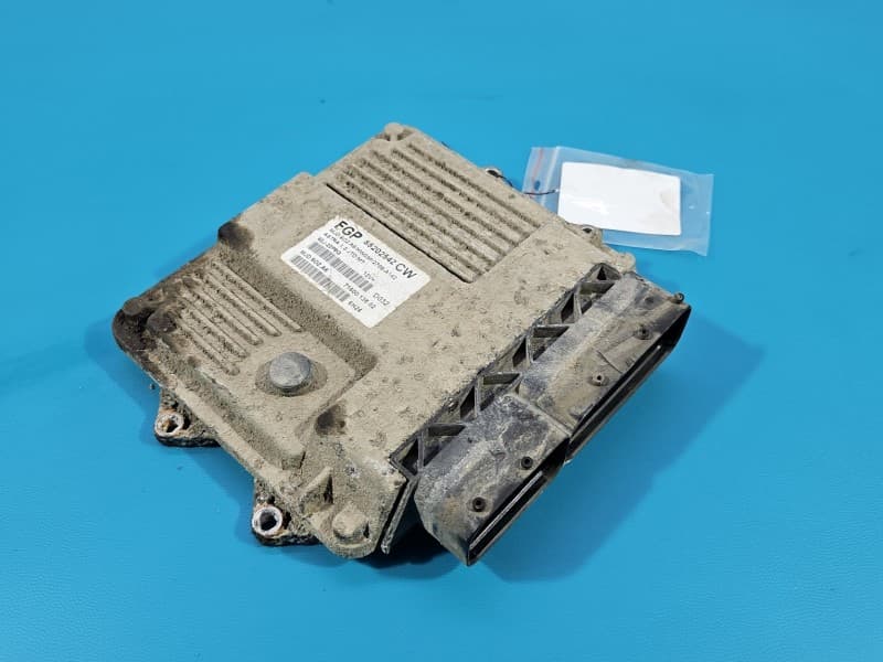 Komputer Sterownik silnika Opel Astra III H 1.3 cdti 55202542
