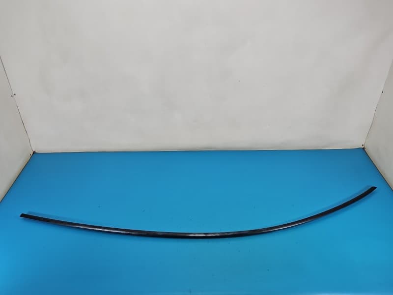 Listwa dachowa lewa dachu Tesla Model Y 1621160-00-A