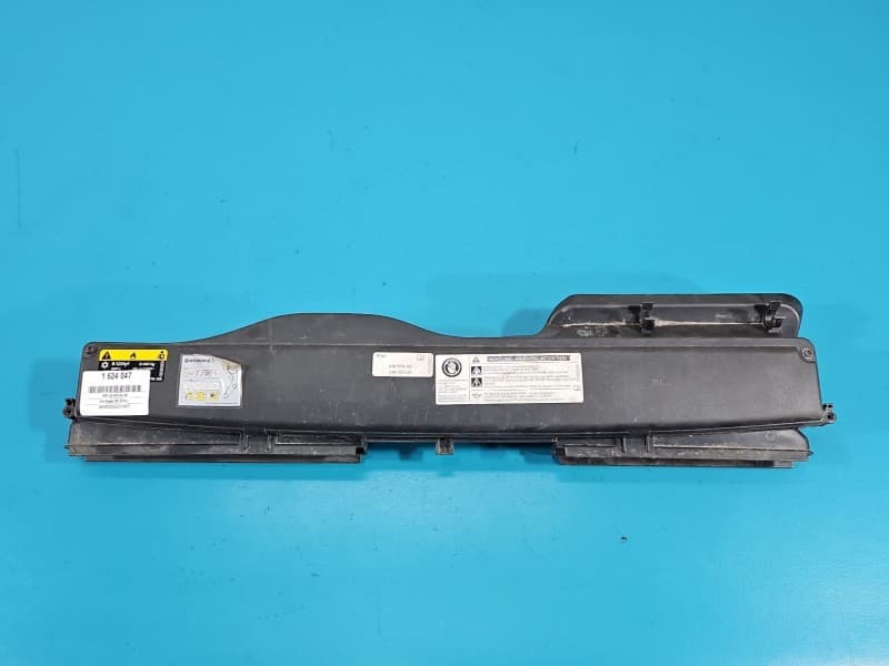 KIEROWNICA Wlot powietrza Vw Passat B8 2,0 tdi 5Q0129254A