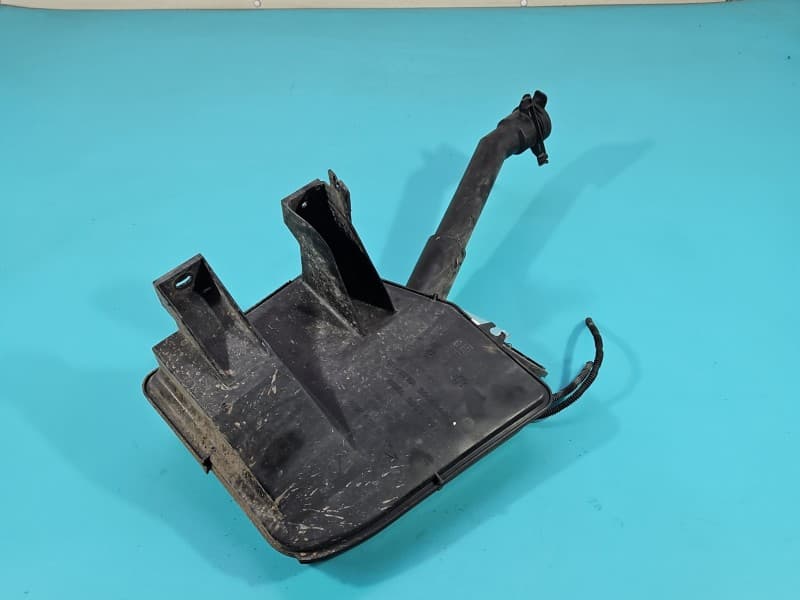 Zbiornik Zbiorniczek płynu spryskiwacza Opel Astra V K 39085496