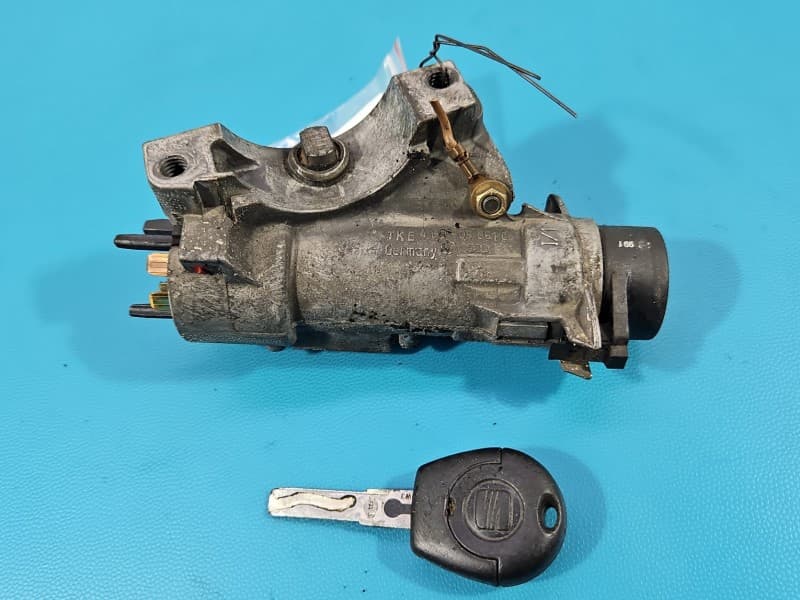 Stacyjka KLUCZYK WKŁADKA Seat Toledo II Leon I 4B0905851C
