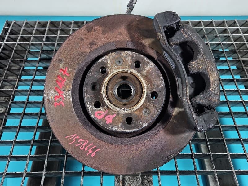 Zwrotnica prawa piasta przód 2,0 jtd Fiat Scudo II 06-