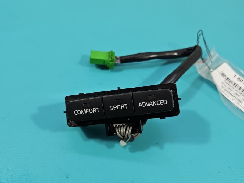 Przełącznik zawieszenia Volvo XC60 I 08- 30724234