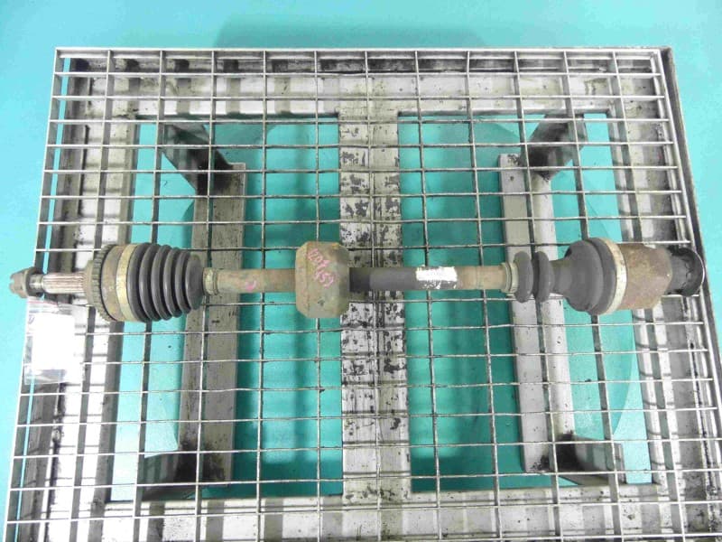 Półoś przód prawa Renault Thalia II 1.2 16v manual