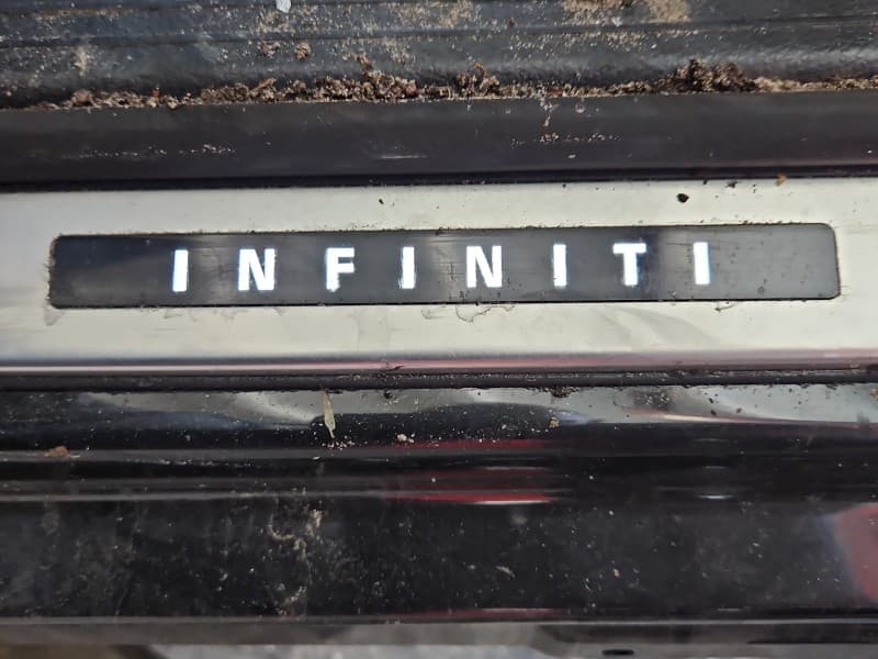 Listwa progowa lewa PRÓG NAKŁADKA INFINITI QX30 H15 16-19 Z11