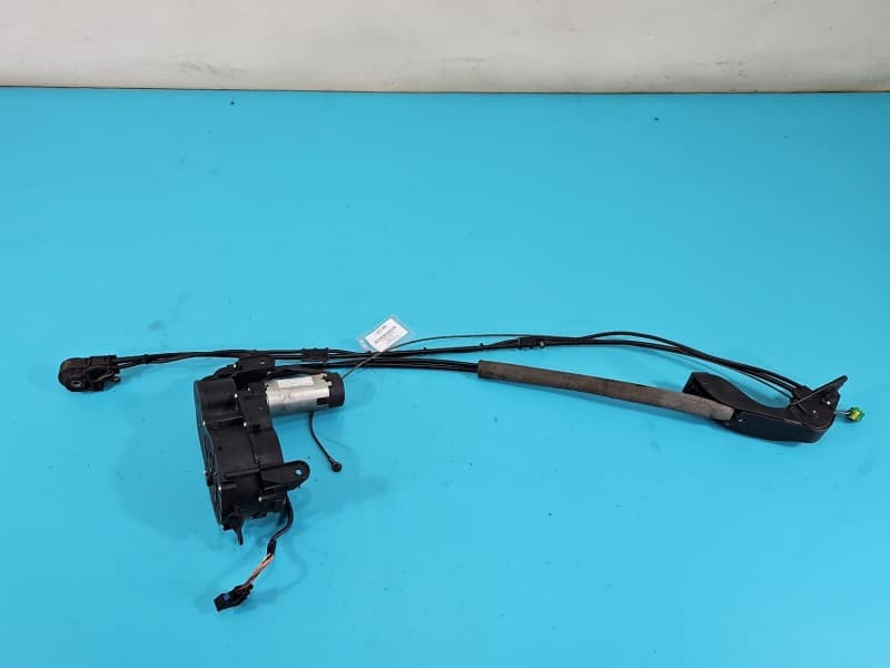 Silniczek Mechanizm Drzwi Przesuwnych prawy 6PIN Peugeot 1007