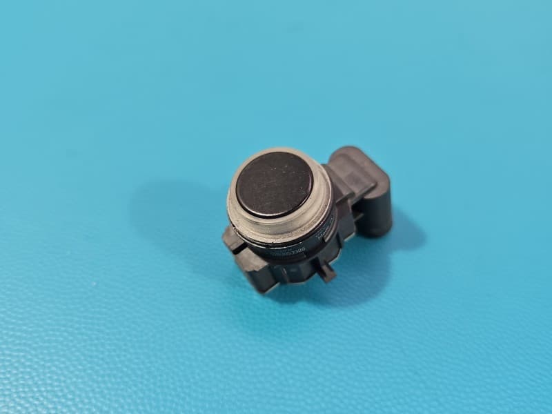 Czujnik parkowania PDC Jeep Renegade 14- 095 0263053386