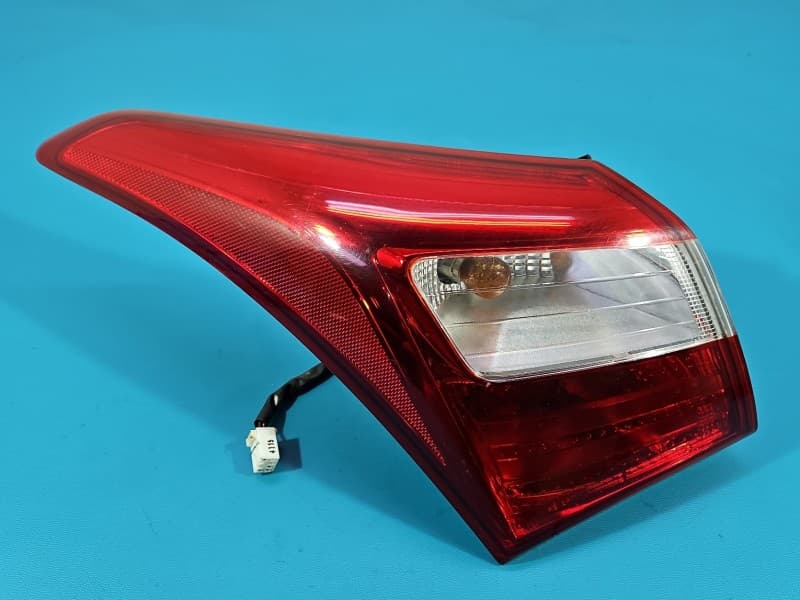 Lampa tył lewa błotnika Hyundai I30 II 12-16 HB EUROPA 92401-A50
