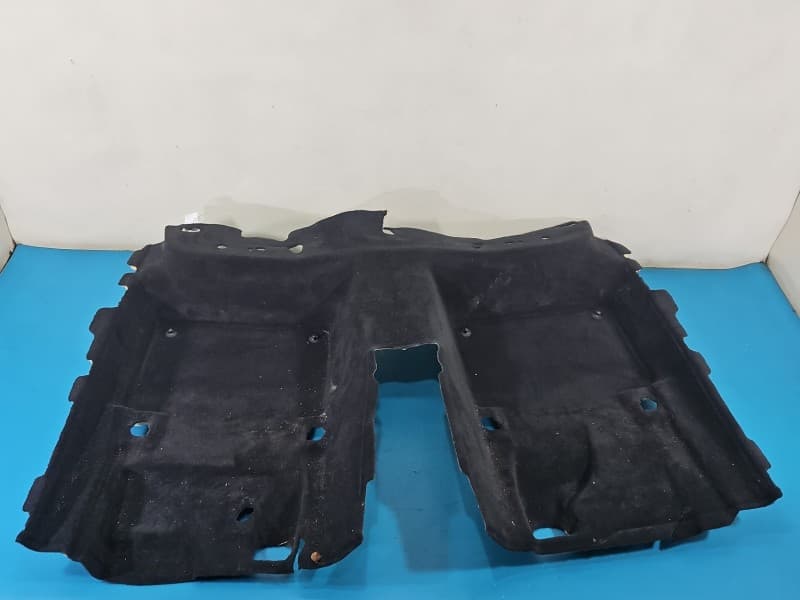 Wygłuszenie pozostałe PODBITKA Volvo S90 II 16- 31463842