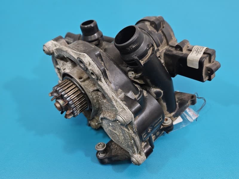 Pompa wody Skoda Octavia III 2,0 TSI DKZA 06L121012H 240820180059 06L121111M F-56777617